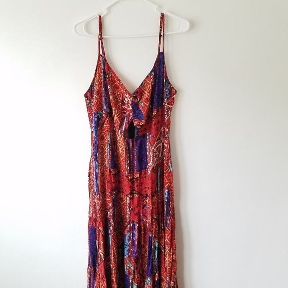 Forever 21 Plus Spaghetti Strap Keyhole Geometric Tiered Maxi Dress - Picture 3 of 11